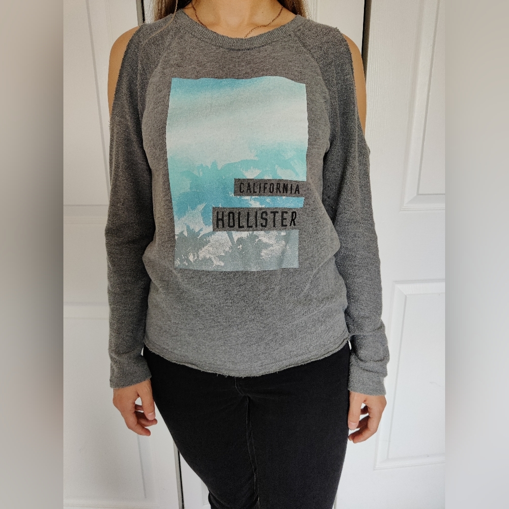 Hollister Shoulder Cutout Sweater